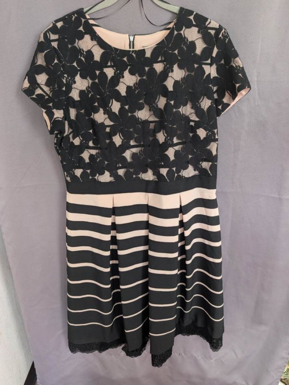 Danny and Nicole Lace Overlay Blush Lining Midi Dress Size 16